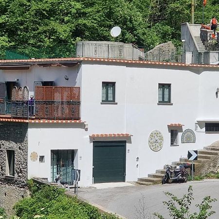 Casa Vacanze O'Mulin Ravello Via Fiume 2 Incrocio Pontone Luaran gambar