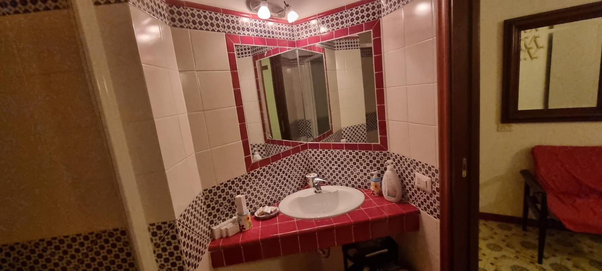 Casa Vacanze O'Mulin Ravello Via Fiume 2 Incrocio Pontone Bilik gambar