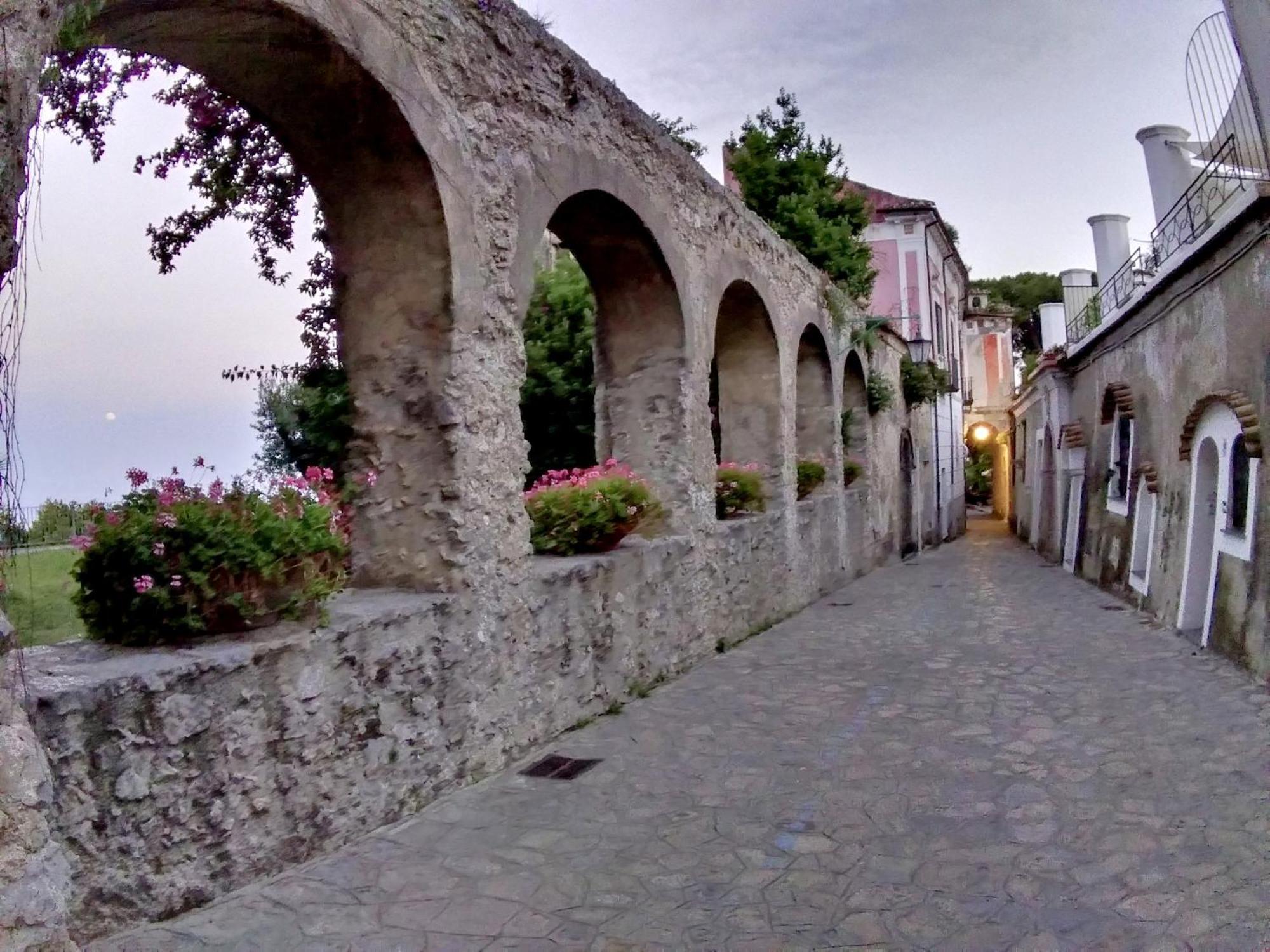 Casa Vacanze O'Mulin Ravello Via Fiume 2 Incrocio Pontone Luaran gambar