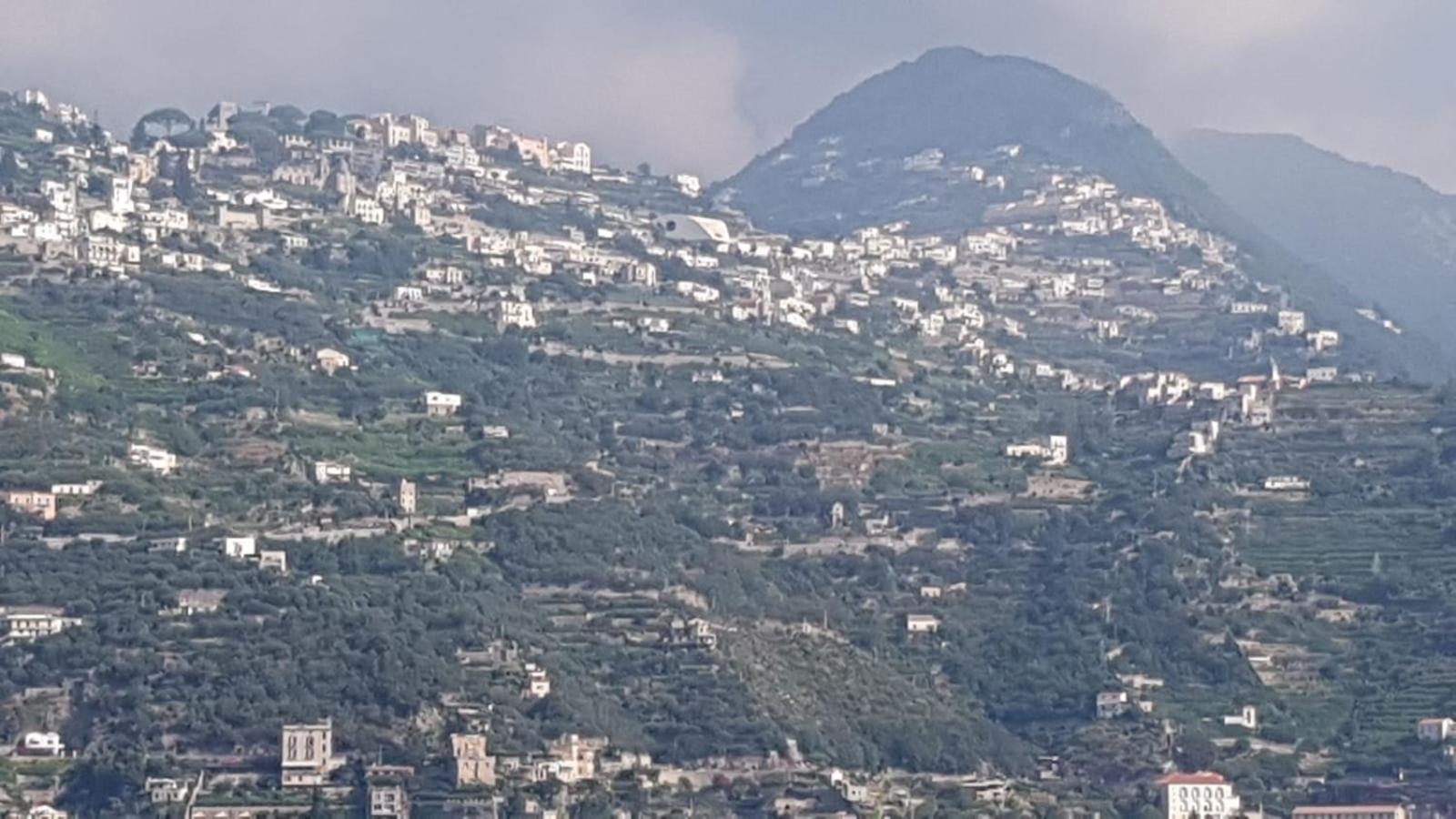 Casa Vacanze O'Mulin Ravello Via Fiume 2 Incrocio Pontone Luaran gambar